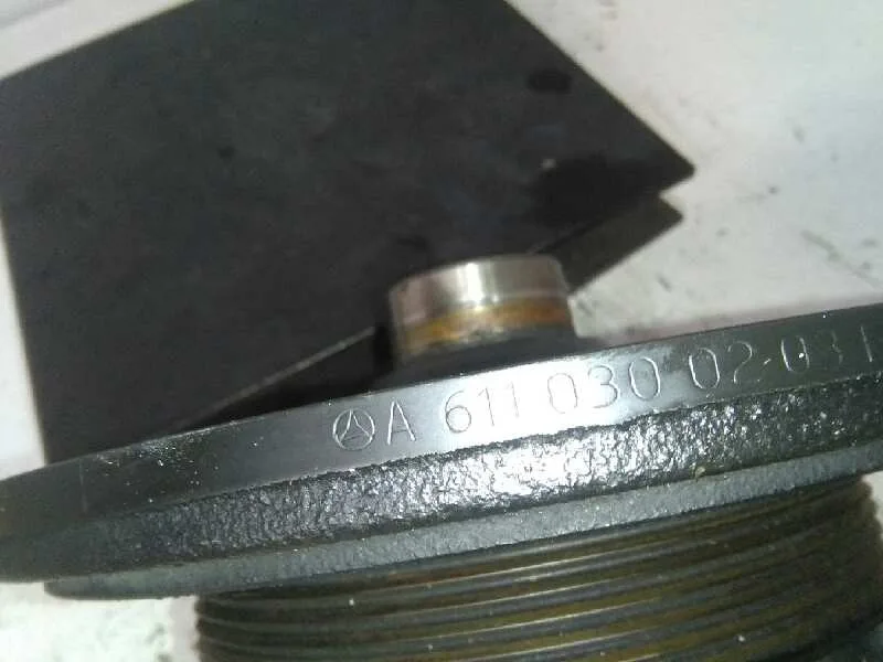Polea Ciguenal para Mercedes-Benz Clase C (W203) Berlina