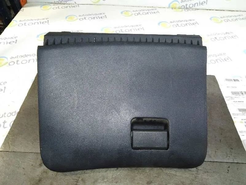 Guantera para Nissan Juke (F15)