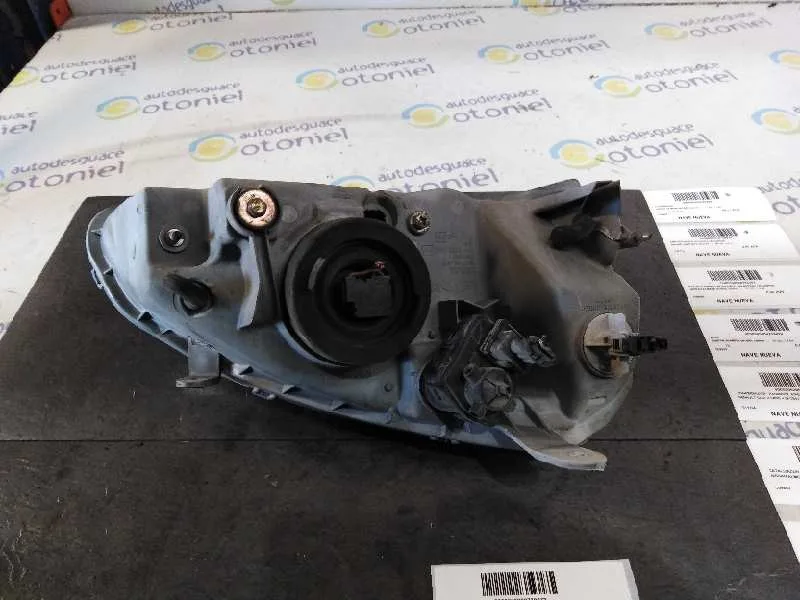 Faro Izquierdo para Tata Indigo