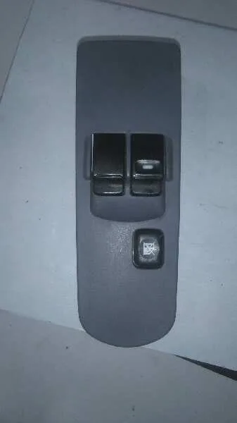 Mando Elevalunas Delantero Izquierdo para Mitsubishi Colt Berlina 5 (Z30A)