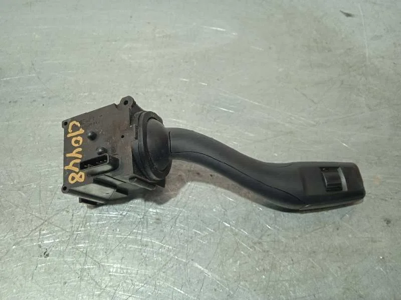 Mando Limpia para Audi A4 Berlina (8E)