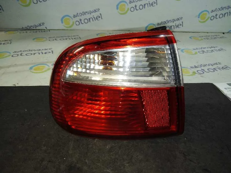 Piloto Trasero Izquierdo para Seat Toledo (1M2)