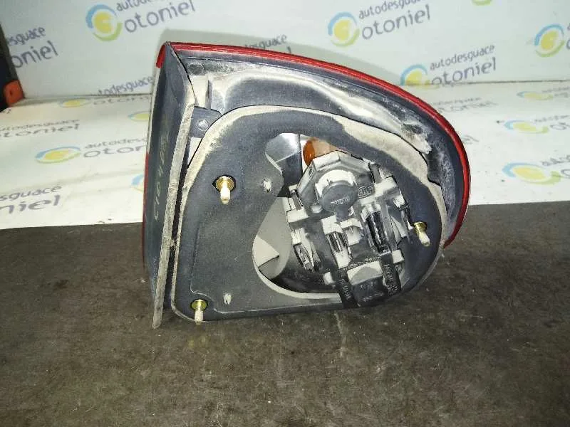 Piloto Trasero Izquierdo para Seat Toledo (1M2)