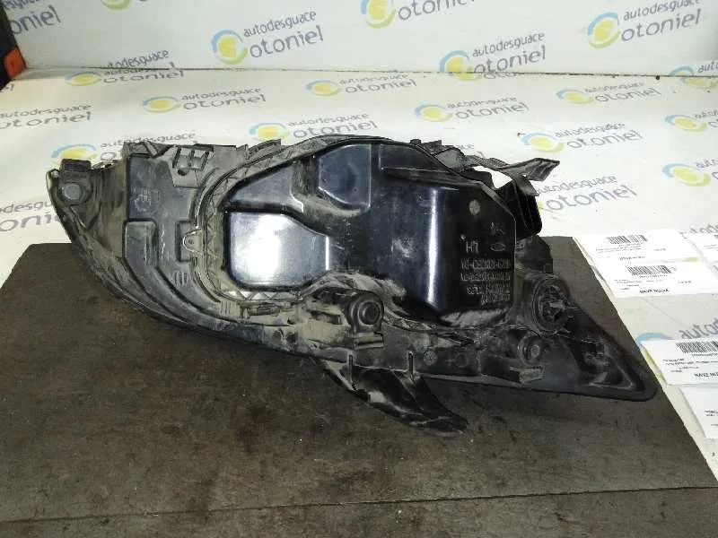 Faro Izquierdo para Ford Focus Sportbreak (Cap)