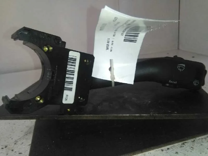 Mando Limpia para Volkswagen Passat Berlina (3B3)