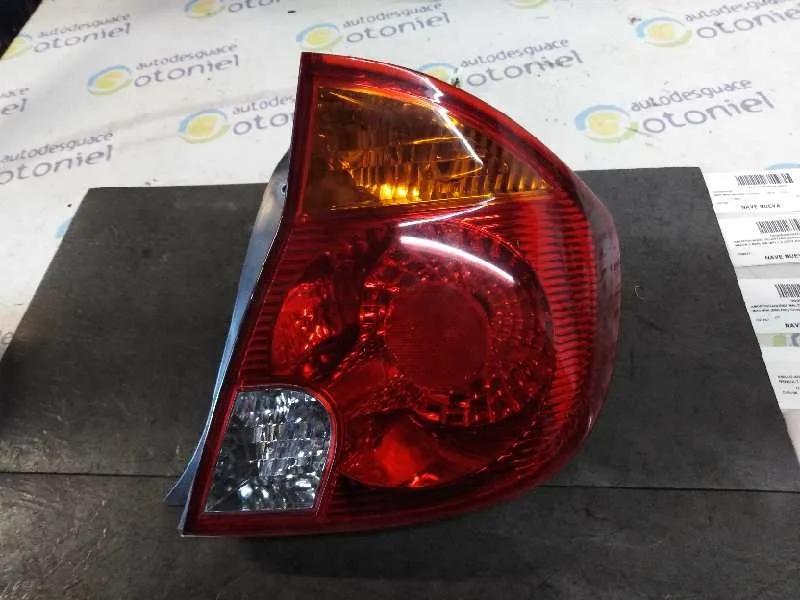 Piloto Trasero Derecho para Hyundai Accent (Lc)