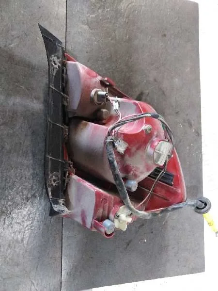 Piloto Trasero Derecho para Hyundai Accent (Lc)