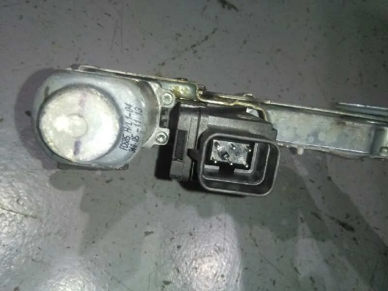 Elevalunas Delantero Izquierdo para Opel Corsa C