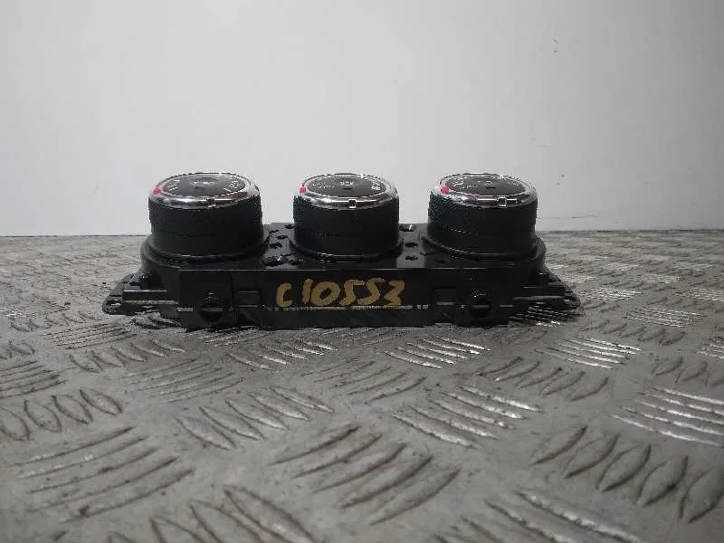 Mando Climatizador para Mitsubishi Lancer Sportback (Cx)
