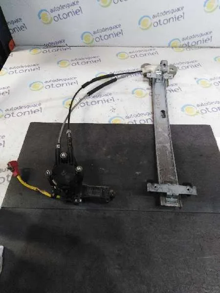 Elevalunas Delantero Derecho para Chrysler Voyager (Es)