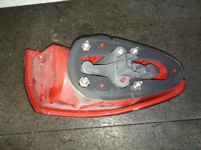 Piloto Trasero Derecho para Alfa Romeo 147 (190)