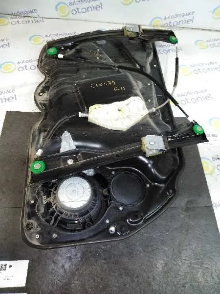 Elevalunas Delantero Derecho para Volkswagen Passat Berlina (3C2)