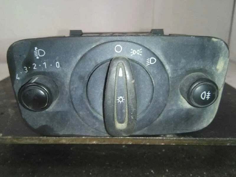 Mando Luces para Ford Fiesta (Ccn)