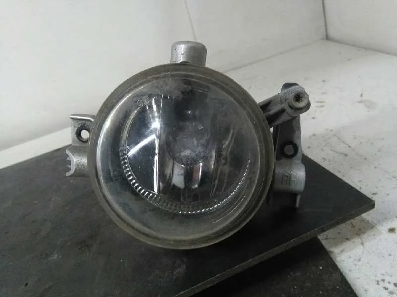 Faro Antiniebla Derecho para Ford Focus C-Max (Cap)
