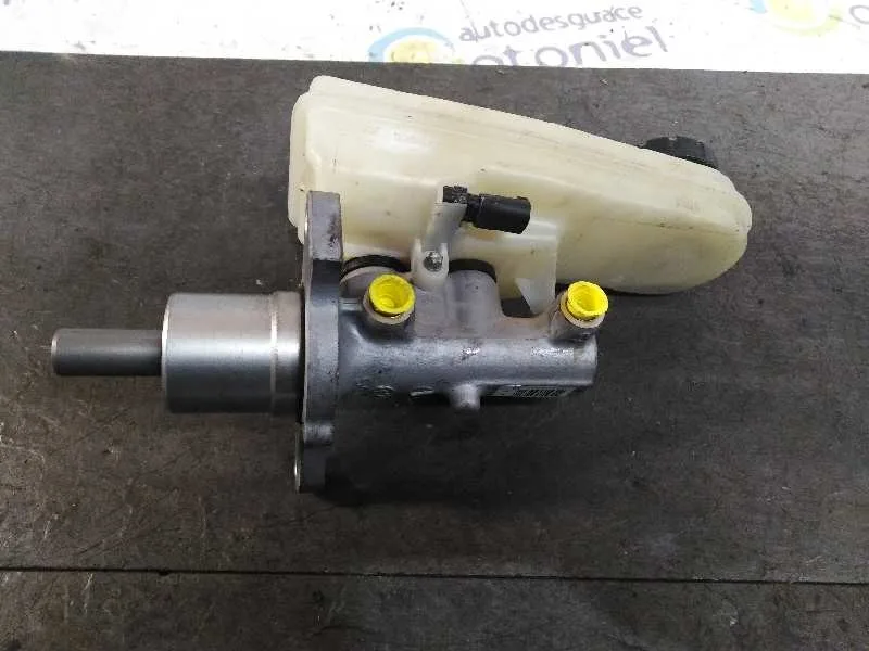 Bomba Freno para Mitsubishi Colt Berlina 5 (Z30A)