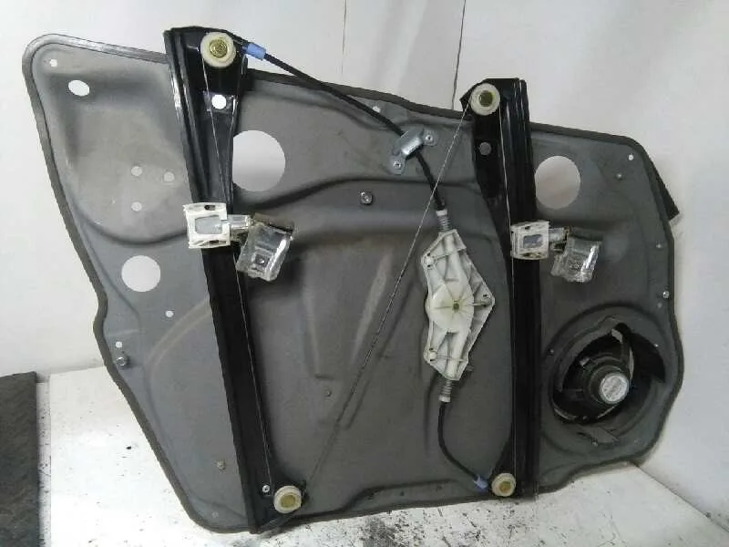 Elevalunas Delantero Derecho para Mercedes-Benz Clase A (W169)