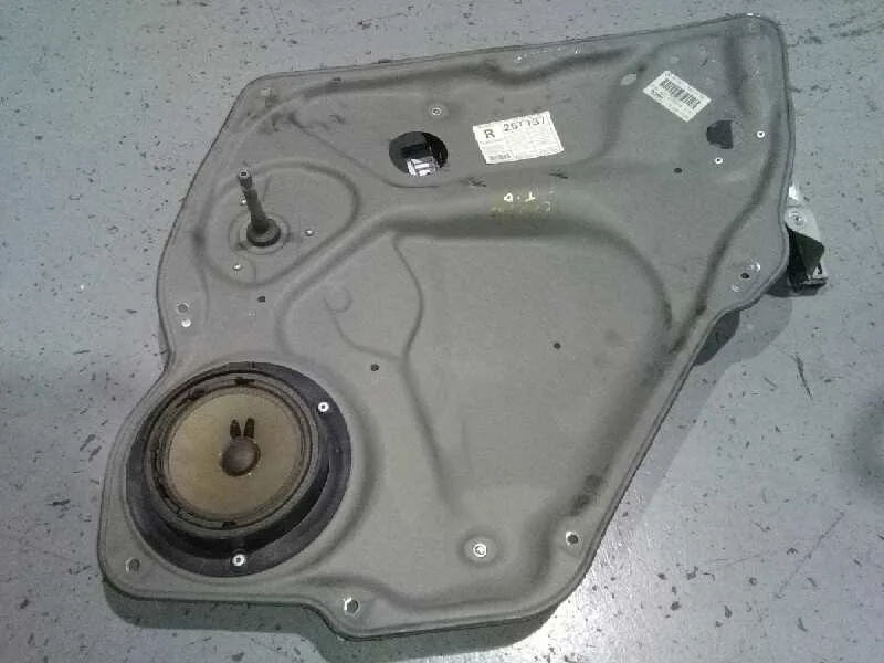 Elevalunas Trasero Derecho para Mercedes-Benz Clase A (W169)
