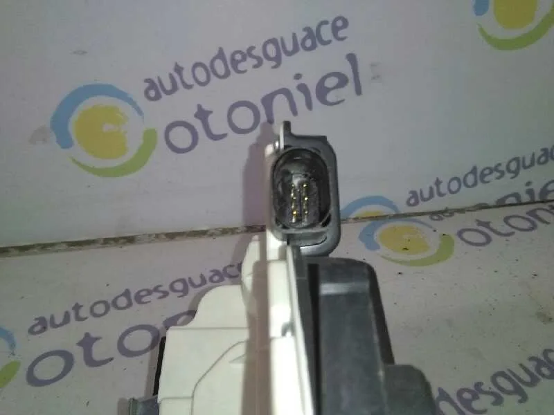 Cerradura Puerta Delantera Derecha para Volkswagen Tiguan (5N2)