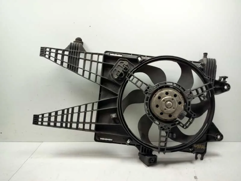 Electroventilador para Fiat Punto Berlina (188)