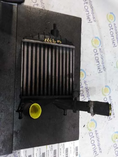Intercooler para Fiat Punto Berlina (188)
