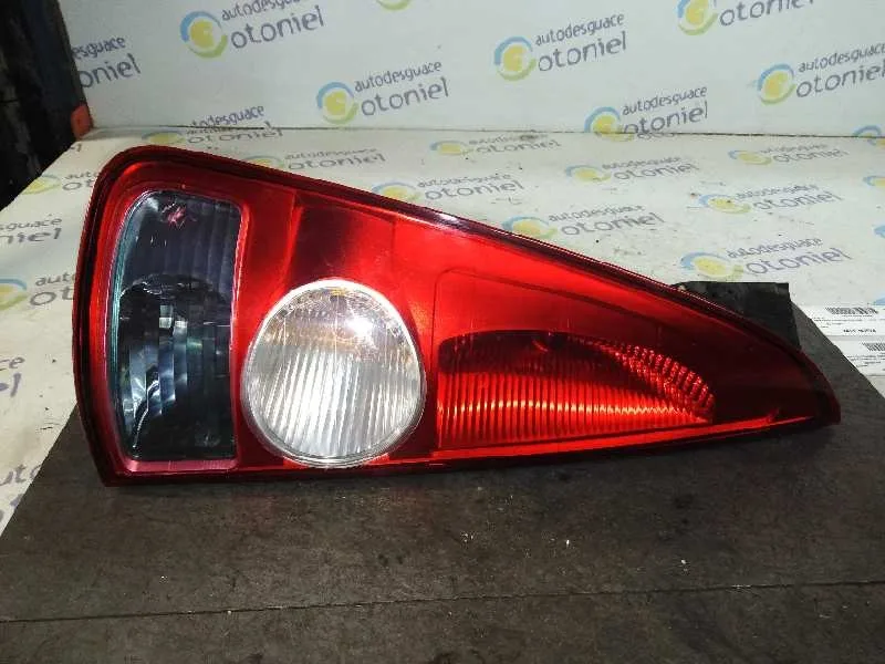 Piloto Trasero Izquierdo para Renault Espace Iv (Jk0)