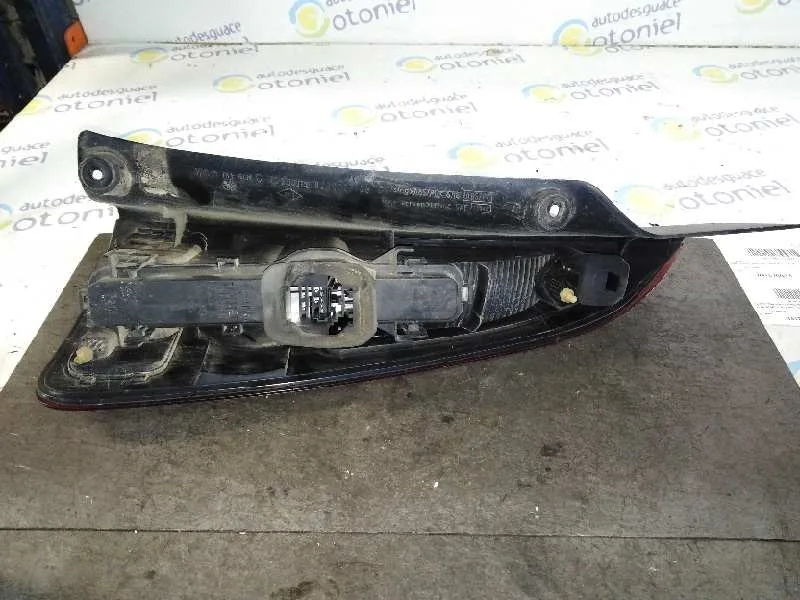 Piloto Trasero Izquierdo para Renault Espace Iv (Jk0)