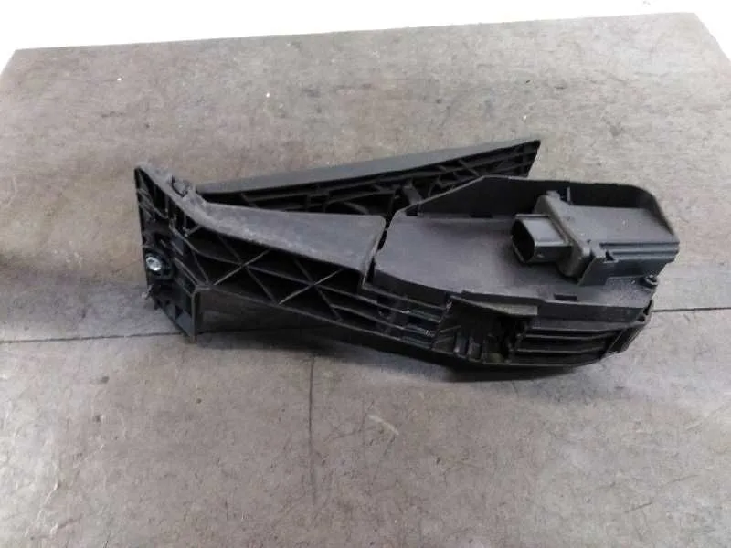 Potenciometro Pedal para Bmw Serie 1 Berlina (E81/E87)