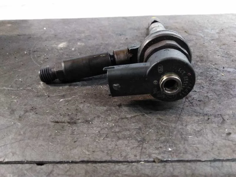 Inyector para Opel Astra H Berlina