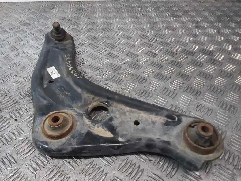 Brazo Suspension Inferior Delantero Derecho para Nissan Qashqai (J11)