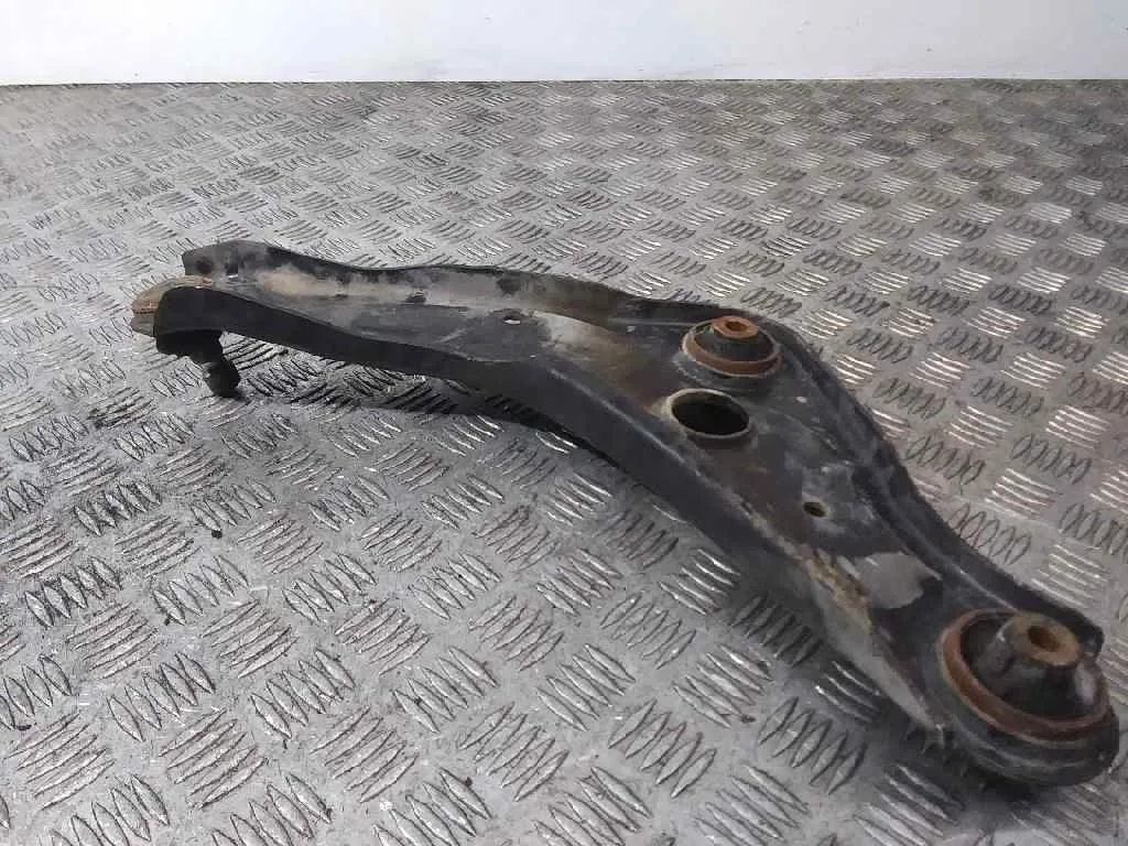 Brazo Suspension Inferior Delantero Derecho para Nissan Qashqai (J11)