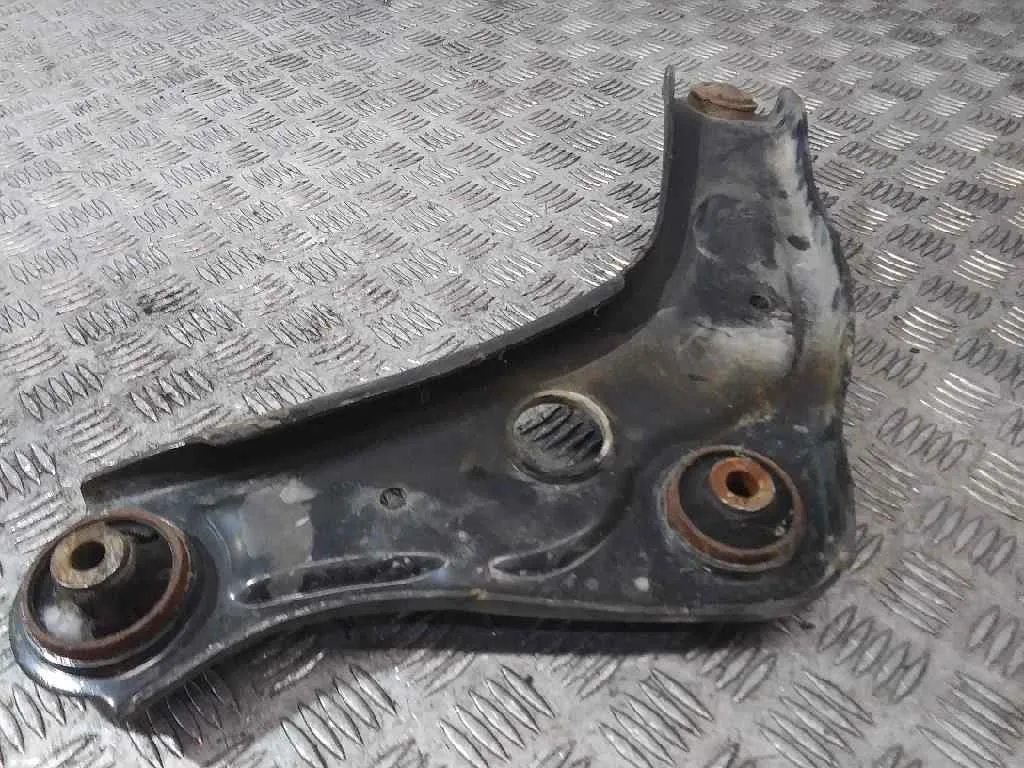 Brazo Suspension Inferior Delantero Derecho para Nissan Qashqai (J11)
