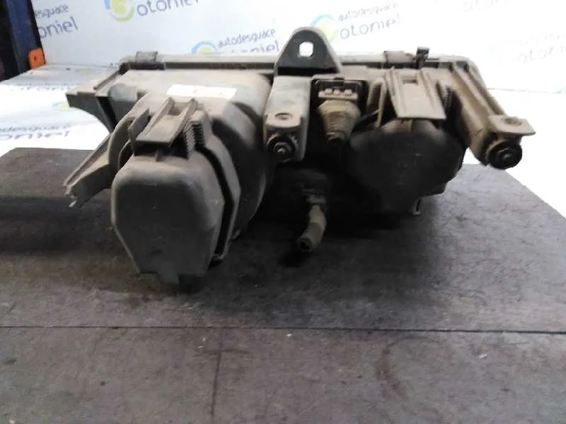 Faro Izquierdo para Alfa Romeo 145