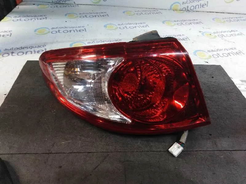 Piloto Trasero Izquierdo para Hyundai Santa Fe (Bm)