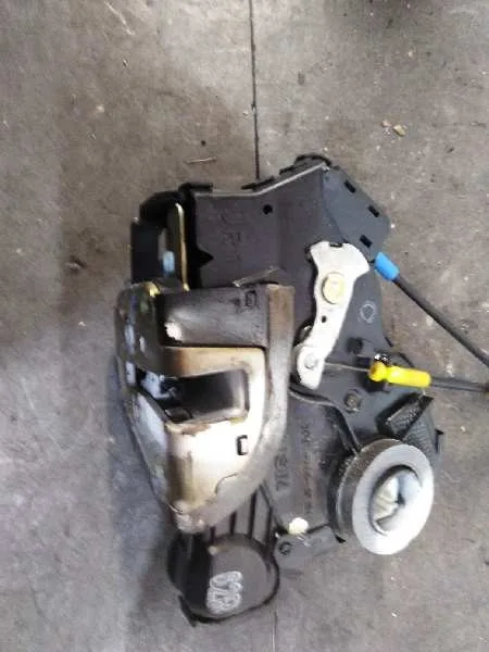 Cerradura Puerta Delantera Derecha para Toyota Corolla Verso (R1)