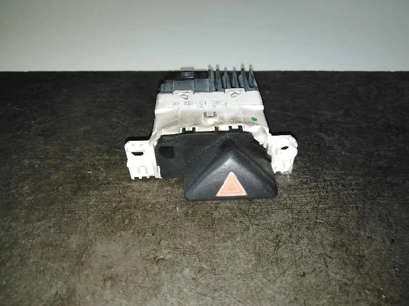 Warning para Ford Focus Berlina (Cak)