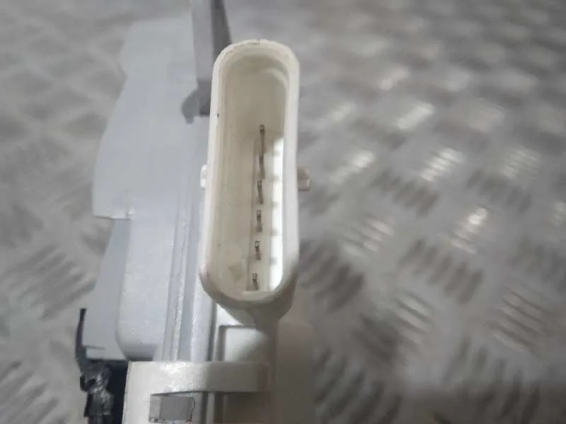 Cerradura Puerta Trasera Izquierda para Audi A3 (8V)