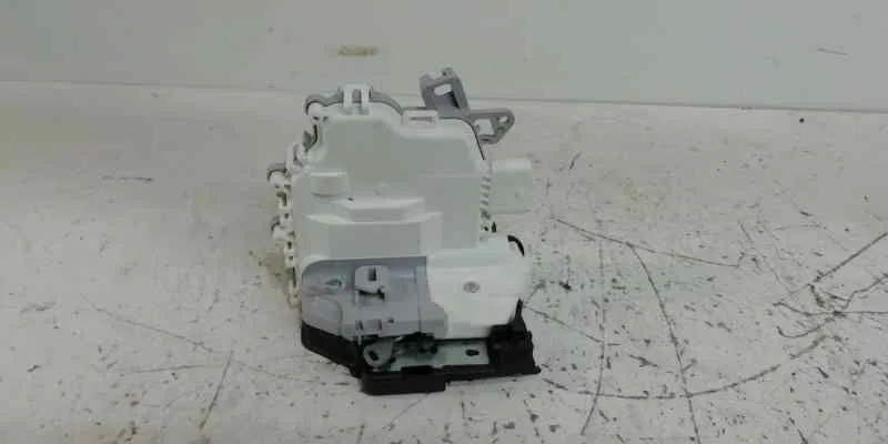 Cerradura Puerta Trasera Derecha para Audi A3 (8V)