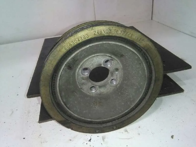 Polea Ciguenal para Alfa Romeo 147 (190)