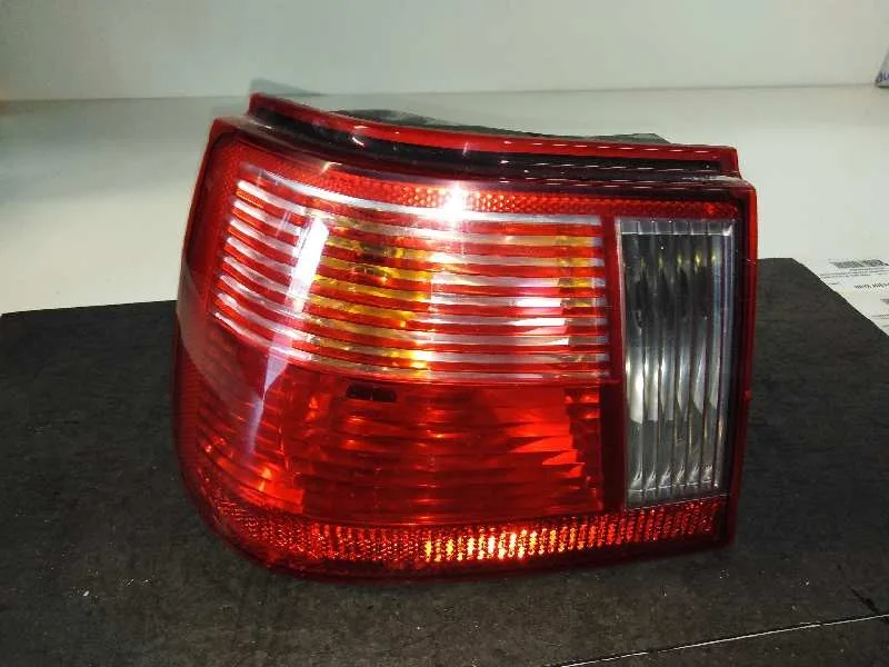 Piloto Trasero Izquierdo para Seat Ibiza (6K1)