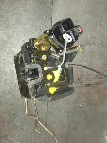 Cerradura Puerta Delantera Derecha para Hyundai Accent (Mc)