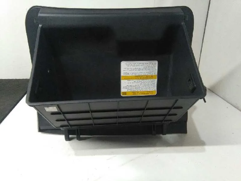 Guantera para Kia Sportage