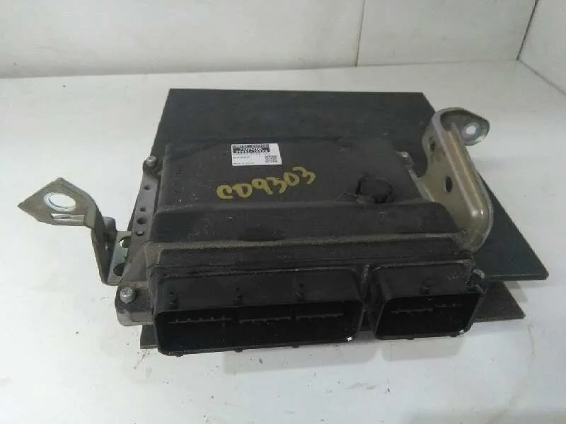 Centralita Motor Uce para Lexus Ct