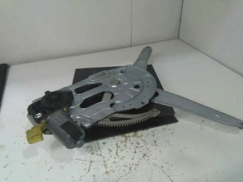 Elevalunas Delantero Derecho para Volvo V70 Familiar