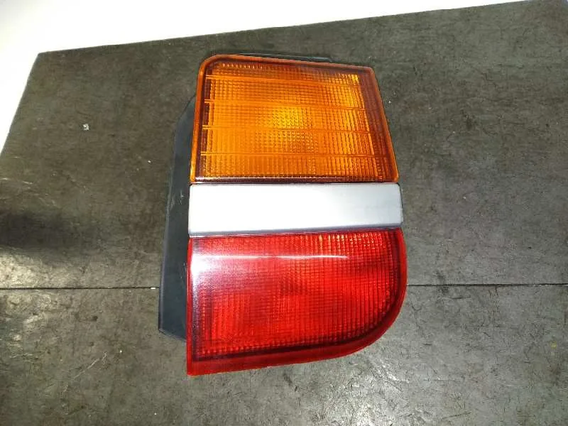 Piloto Trasero Derecho para Mitsubishi Santamo (Hyundai)