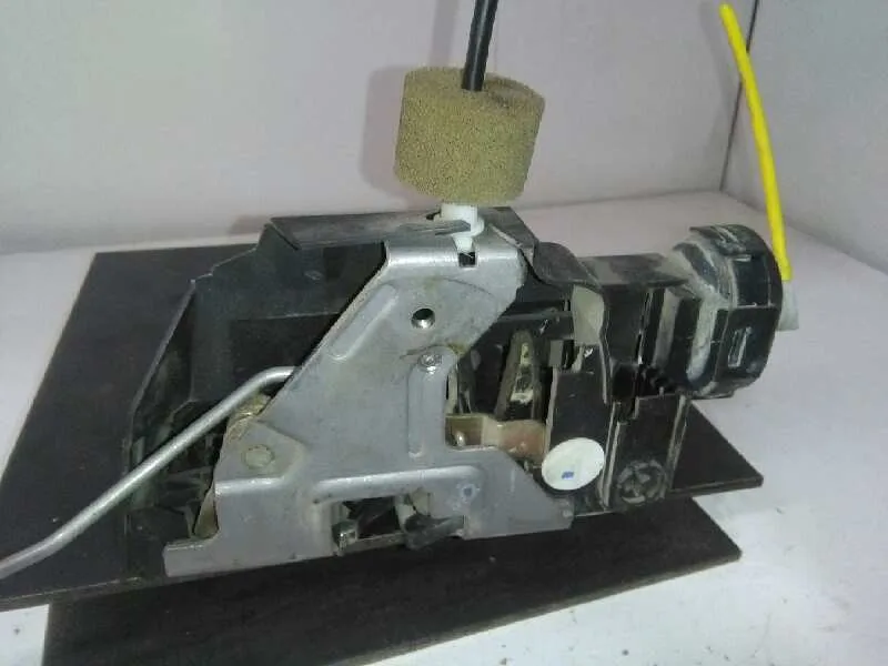 Cerradura Puerta Delantera Izquierda para Mercedes-Benz Clase A (W168)