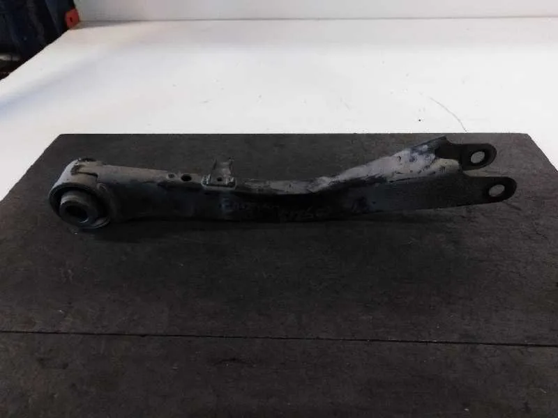 Brazo Suspension Superior Delantero Derecho para Subaru Impreza G12