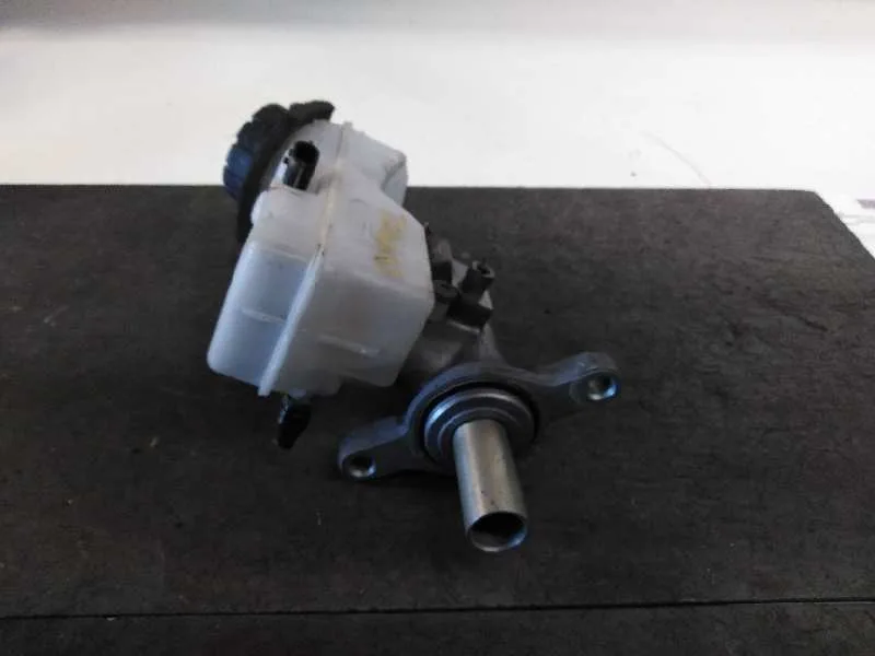 Bomba Freno para Dacia Dokker