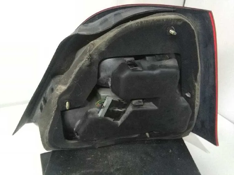 Piloto Trasero Izquierdo para Mg Serie 25 (Rf)