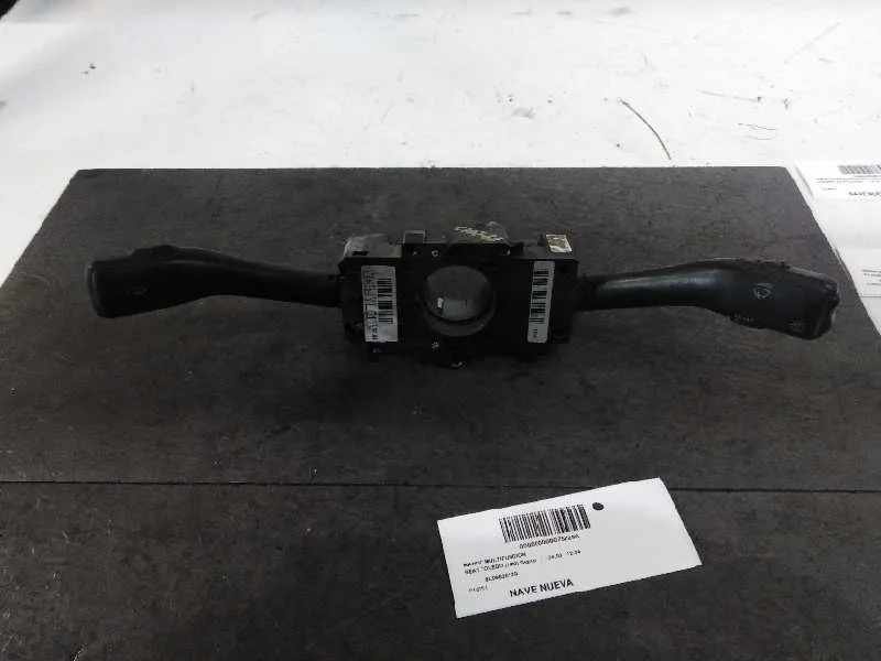 Mando Multifuncion para Seat Toledo (1M2)