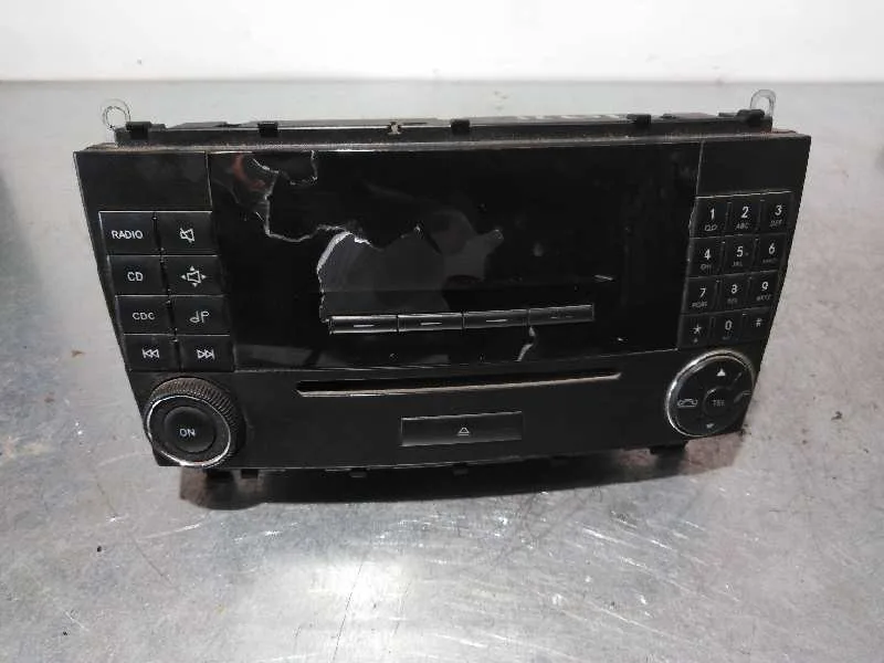 Sistema Audio / Radio Cd para Mercedes-Benz Clase Clk (W209) Coupe